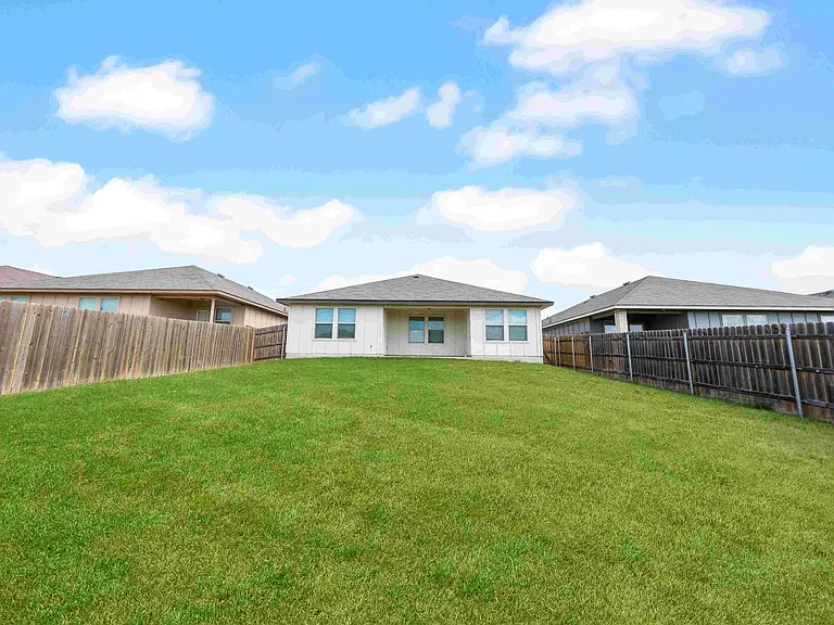 3610 Tanchico Dr — Photo 21