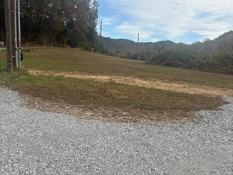 1735 Sulphur Lick Rd — Photo 26