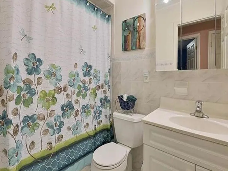 116 Lake St #3 — Photo 8