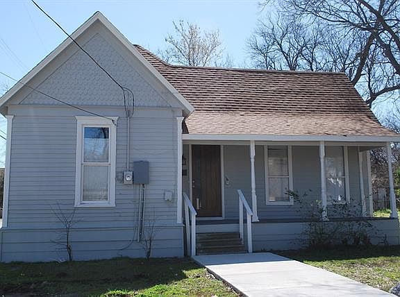 2nd image of 414 E Gorham St