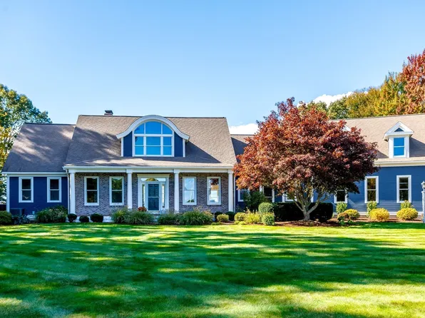 157 Prescott St, West Boylston, MA 01583