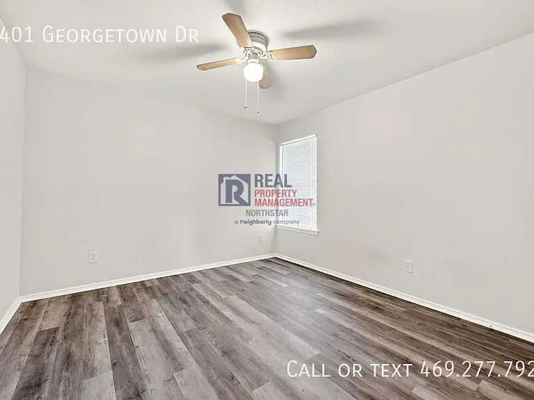 3401 Georgetown Dr — Photo 22