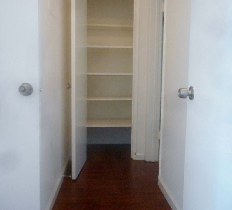 1st image of 4440 Overland Ave APT 4
