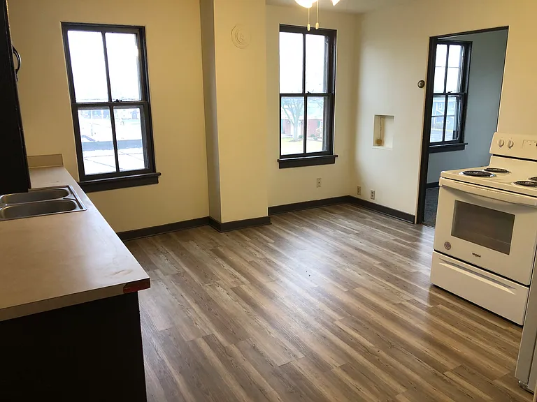 102 Saint Franciscus St #108 — Photo 4