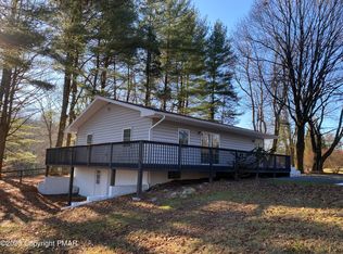 112 Cedar Ln, Saylorsburg, PA 18353