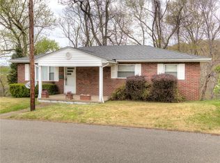 221 Baer St, Huntington, WV 25705