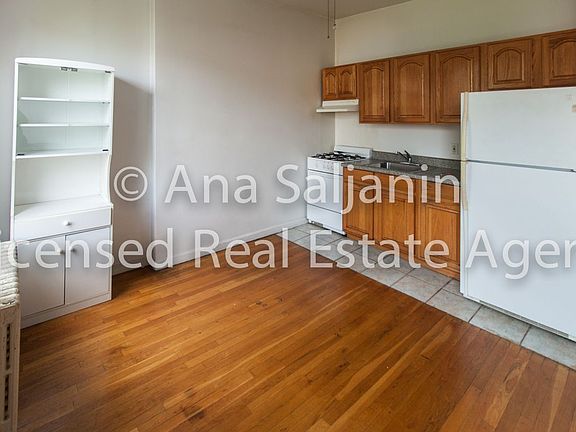 3rd image of 2012 41st St #2