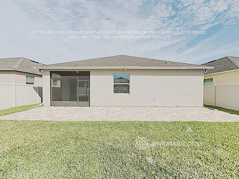 1504 Pine Marsh Loop — Photo 16