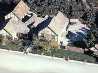 7887 Tara Ave, Las Vegas, NV 89117