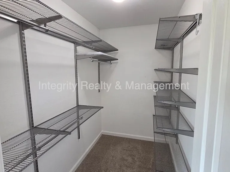 5056 Weeping Willow Cir — Photo 21