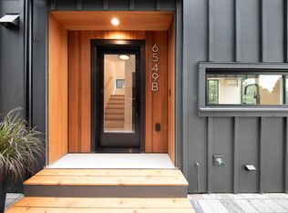 6549 Greenwood Ave N #B, Seattle, WA 98103