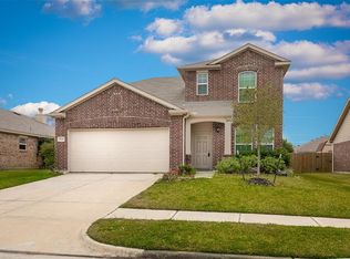 1106 Gem Stone Ct, Baytown, TX 77521