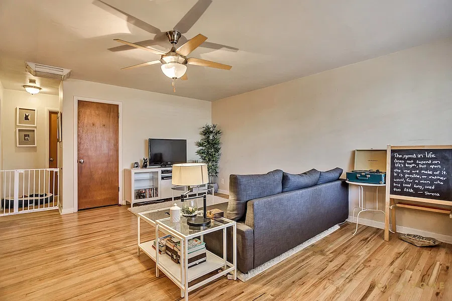 2 bed, 1200 sqft, $1,600 — Photo 3