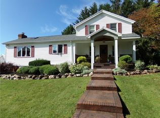 827 Walker Lake Ontario Rd, Hilton, NY 14468