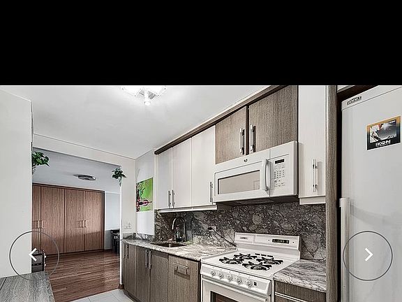 3rd image of 3131 Brighton 13 St #11U