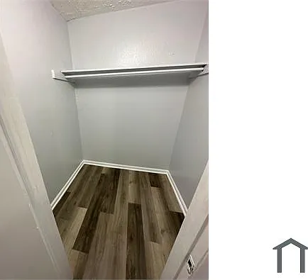 1430 W 18th St — Photo 20