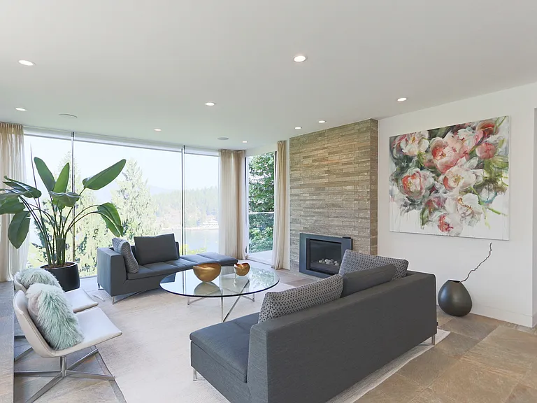 6173 Nelson Ave — Photo 7