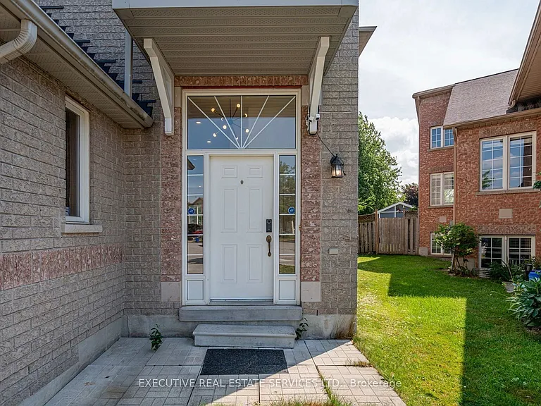 25 Dreamcrest Ct — Photo 2