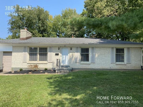 925 Lily Dr