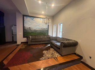 2532 Champa St, Denver, CO 80205