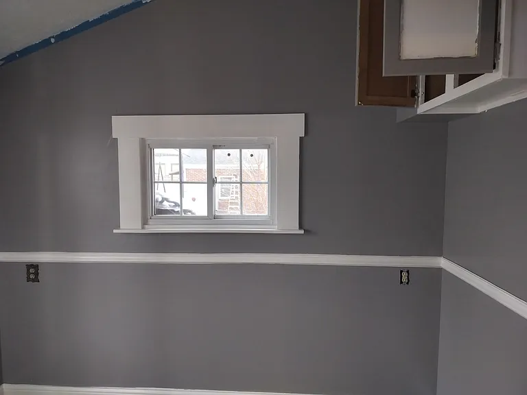 417 N Commerce St — Photo 11