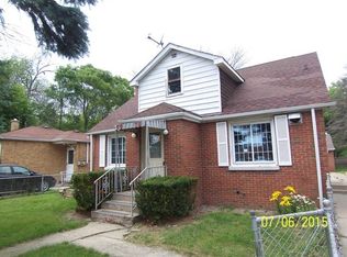 1426 11th St, Waukegan, IL 60085