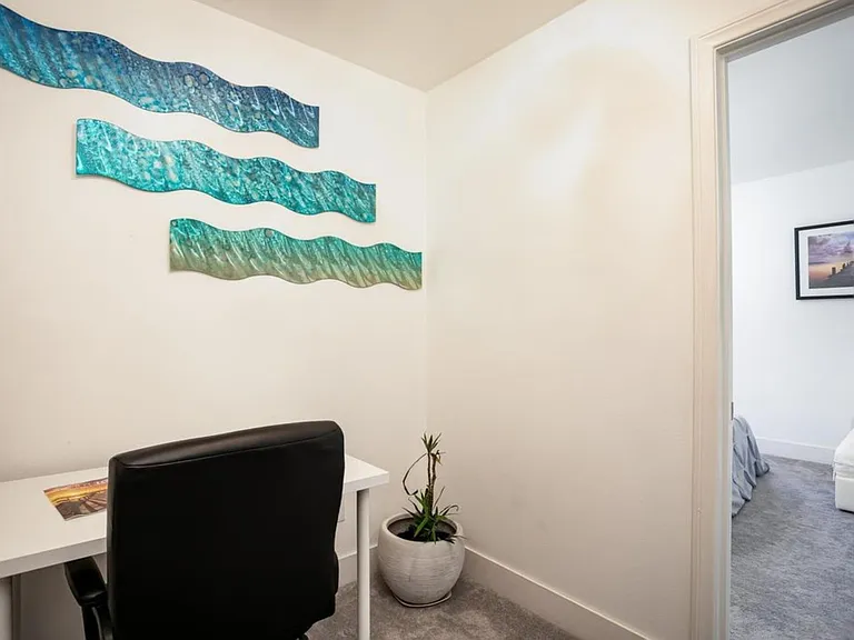 432 Edgehill Ln #14 — Photo 13