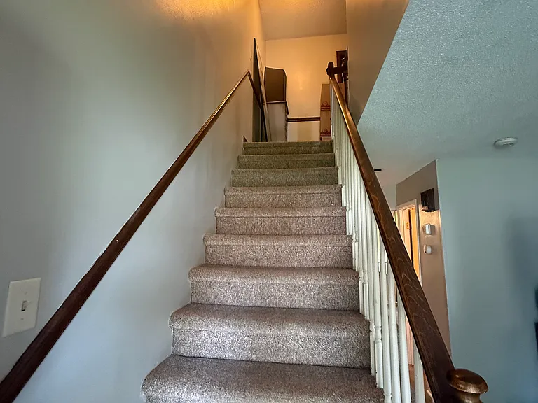 403 Keeble St #403 — Photo 15
