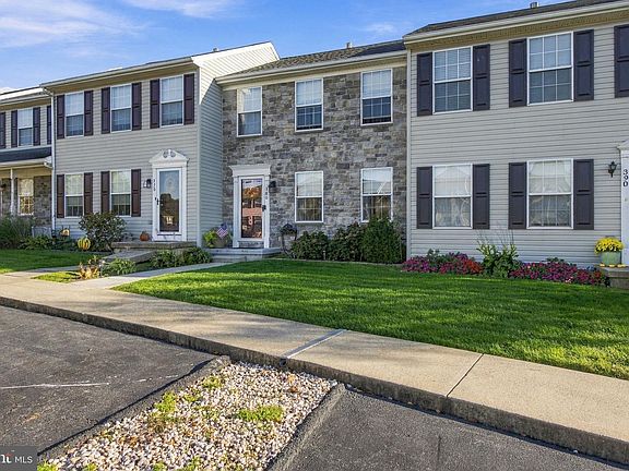 2nd image of 380 Charles Cir