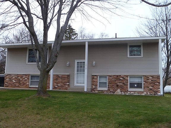 2nd image of 1812 Kregel Ave