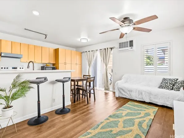 91-1042 Manaolana St #16B, Ewa Beach, HI 96706