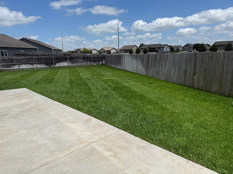 1624 E Horstmann Ct #1624 — Photo 9
