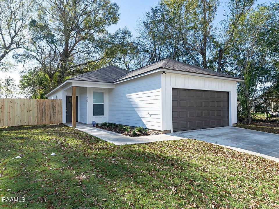 1st image of 100 Jantz Dr