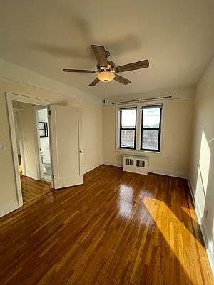 Rented by Otto Nielsen Realty | media 28