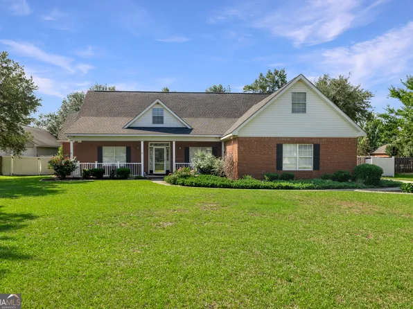209 Saint James Walk, Guyton, GA 31312