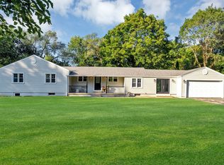 2101 South St, Geneva, IL 60134