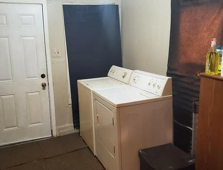 204 Landis St — Photo 6