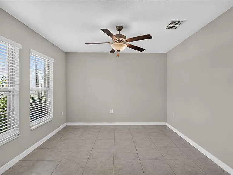 5420 Leslie Canyon Dr — Photo 6