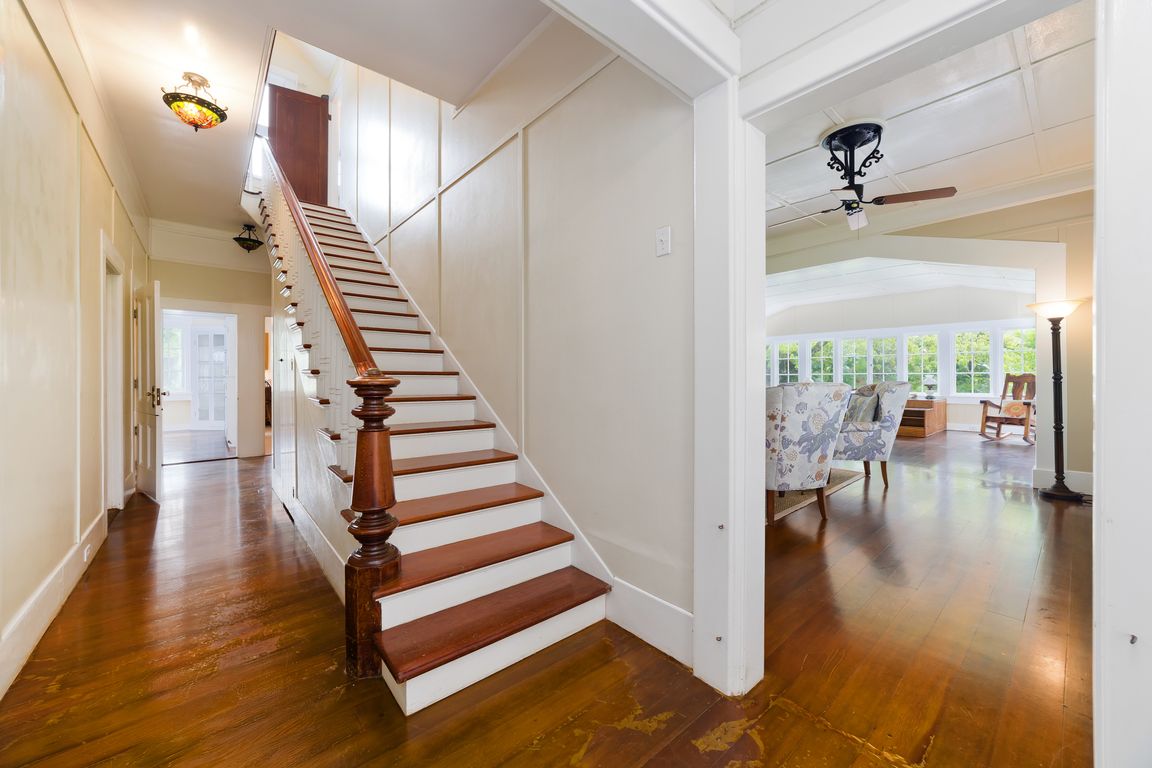 next background image