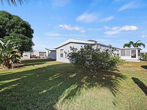 5th image of 3209 Ironwood Avenue