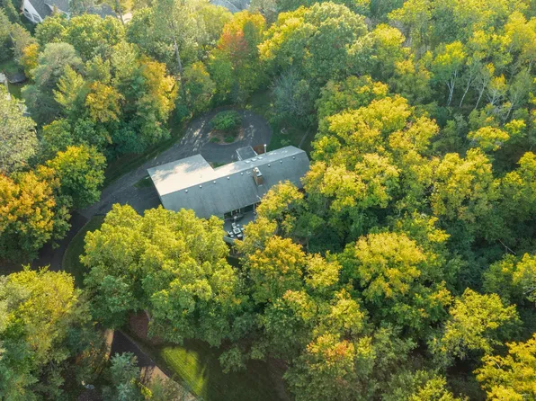 6621 Waterman Ave, Hopkins, MN 55343