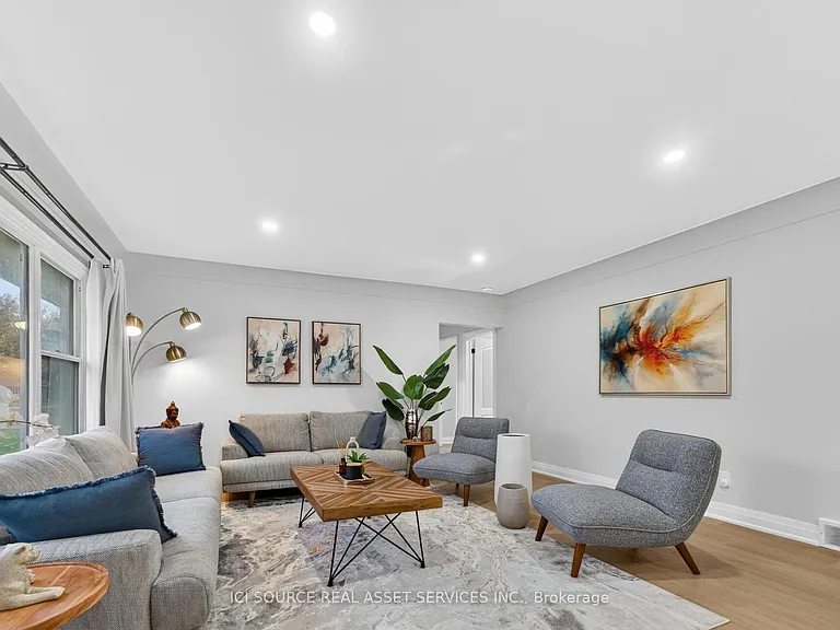 10 Draper Dr — Photo 3