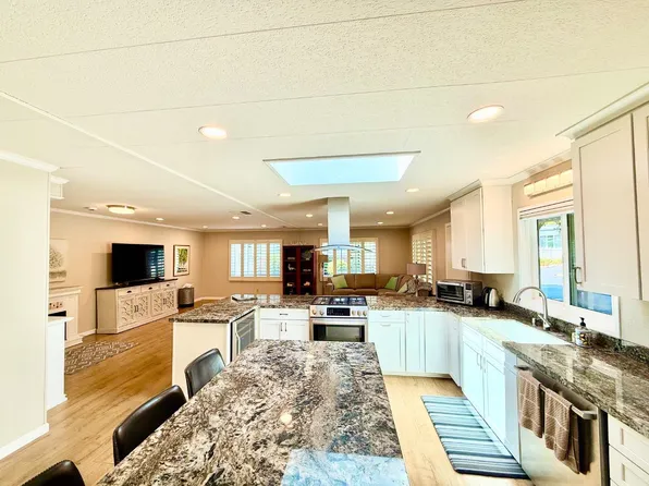 3190 Birchwood Ln #60, Soquel, CA 95073