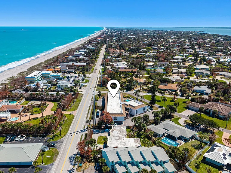 1318 S Miramar Ave #208 — Photo 39