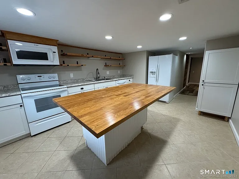 55 White Oak Ln — Photo 7