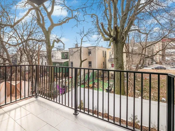 177 Wilkinson Avenue image 28 of 32