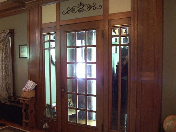 4th image of 1225 West St