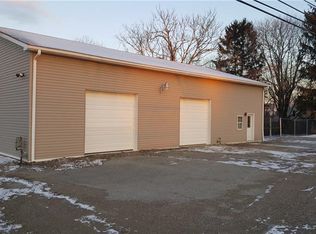 3072 Brodhead Rd, Aliquippa, PA 15001