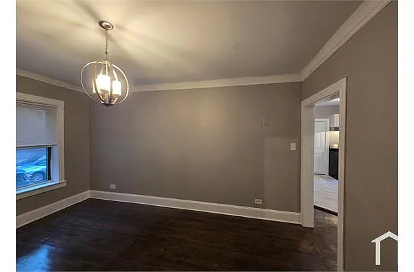 Building Photo - 1407 W 81st St #2