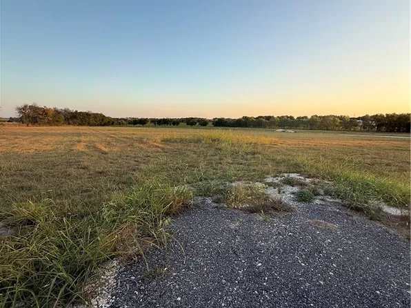 3247 Bottoms East Rd, Temple, TX 76501